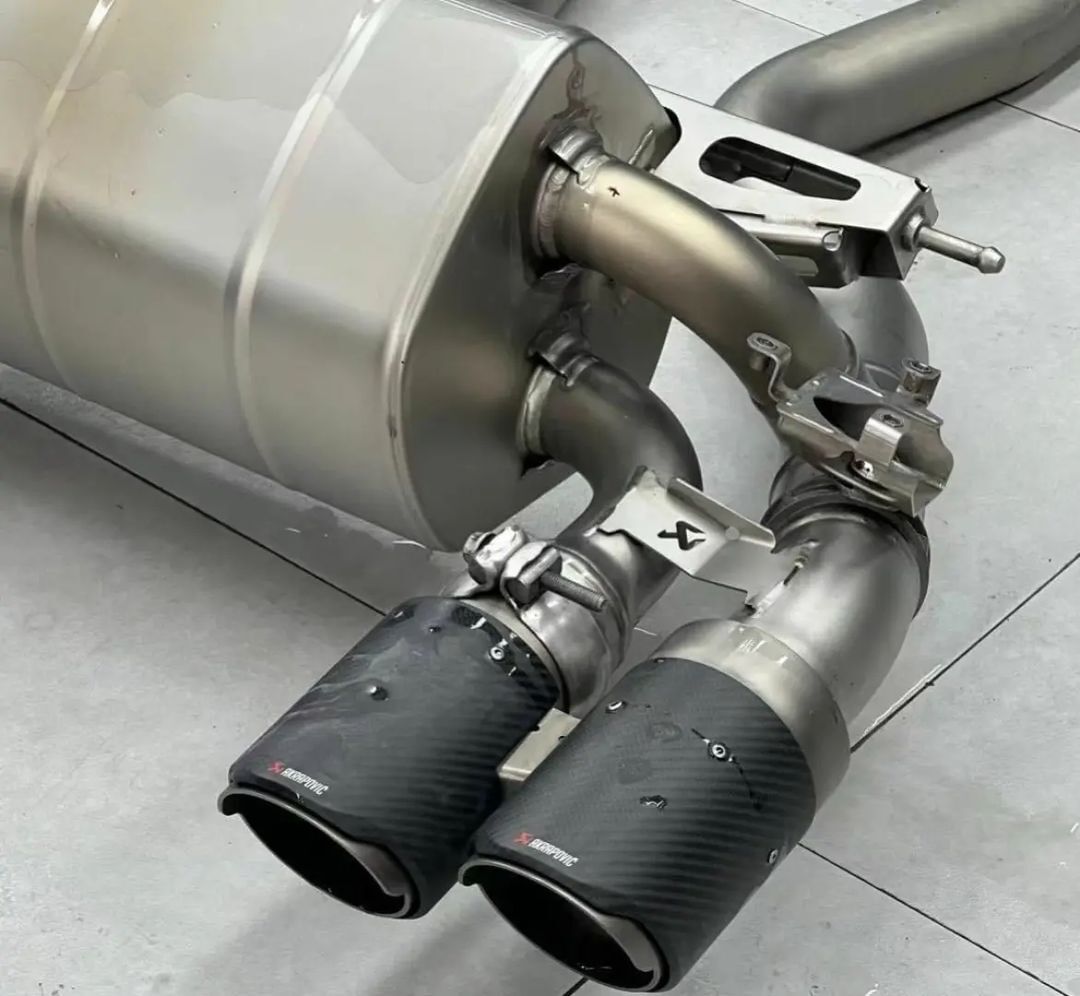 Akrapovic Titanium Exhaust — view 2