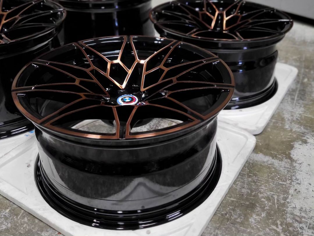 BMW Motorsport Spider-Web Wheels — view 2