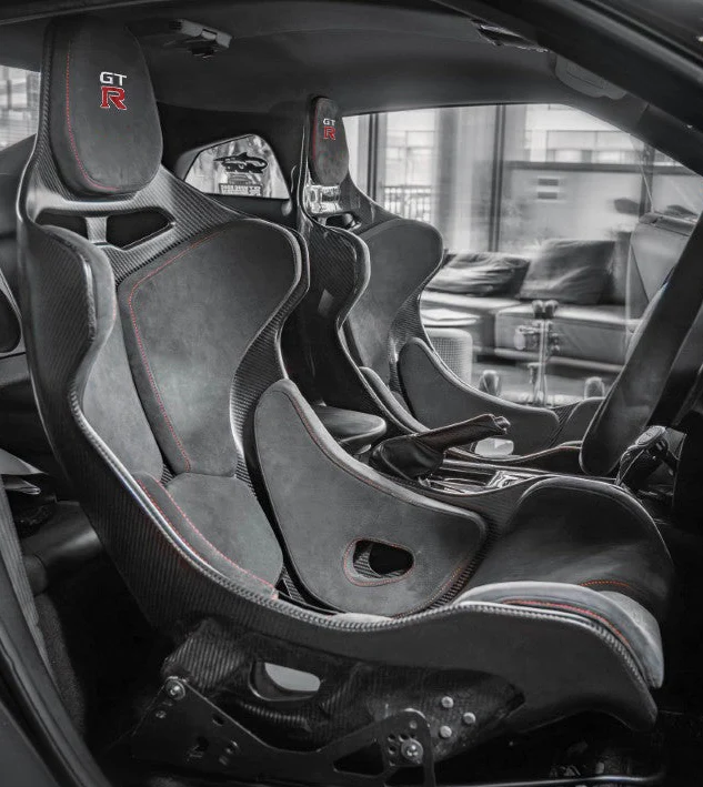 CMST Tuning Senna-Style Dry Prepreg Carbon Fiber Seat for Nissan GT-R R35 — view 2