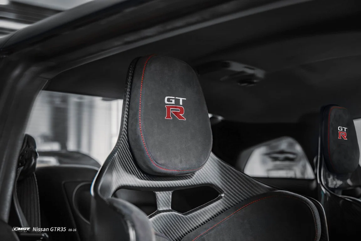 CMST Tuning Senna-Style Dry Prepreg Carbon Fiber Seat for Nissan GT-R R35 — view 4