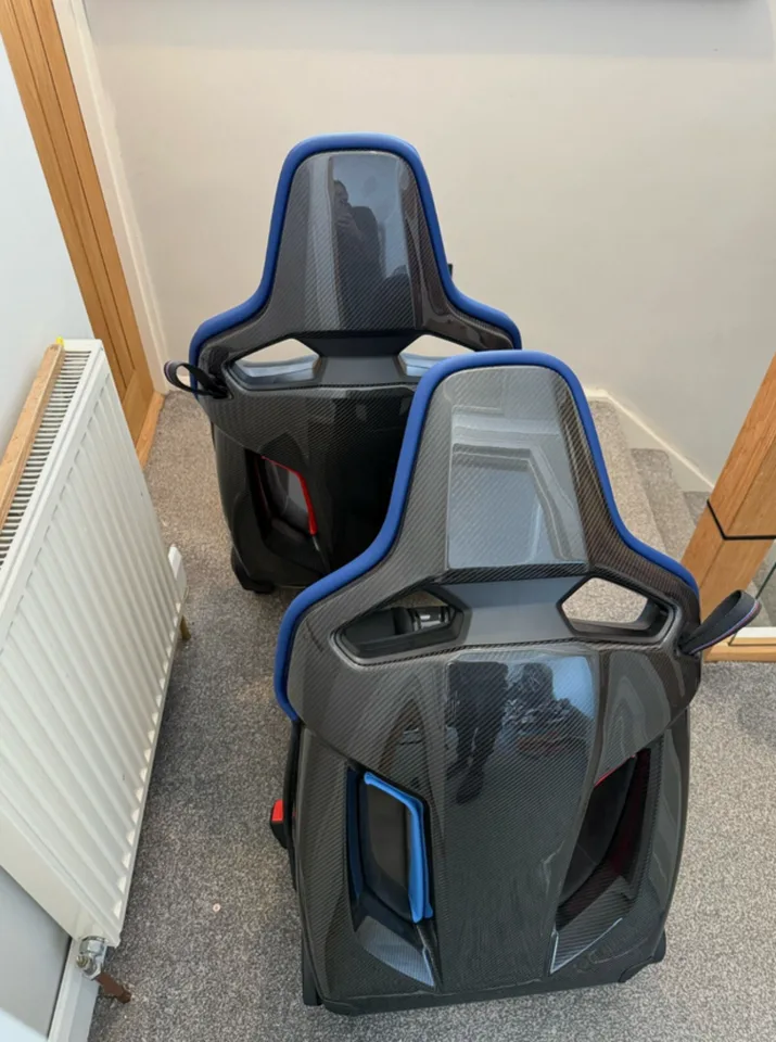 BMW M2 G87 M Carbon Bucket Seats — view 3