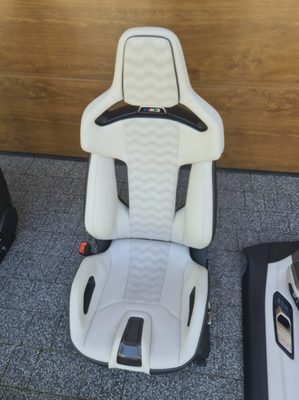 BMW M3 Touring G81 M Carbon Bucket Seats